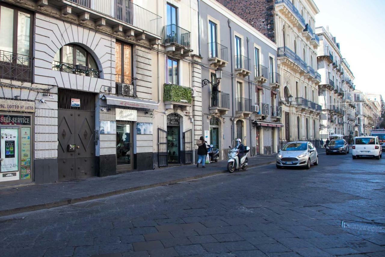 Central Home Catania By Sicily In Home Kültér fotó